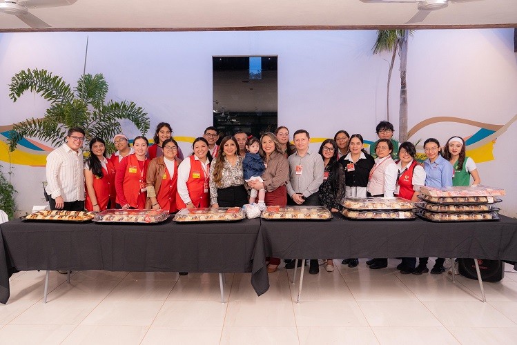 Celebra Casa Otoch el Día de Reyes con sonrisas, tradición y solidaridad