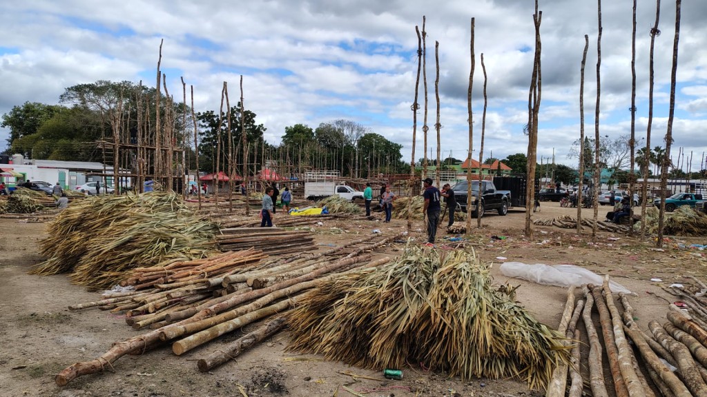 Desmantelan el coso taurino artesanal de Tizimín