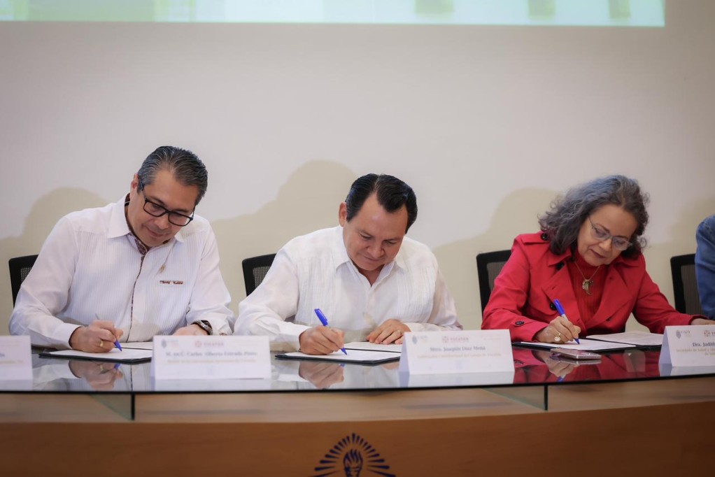 Firma Huacho convenio de colaboración con la UADY para fortalecer la salud