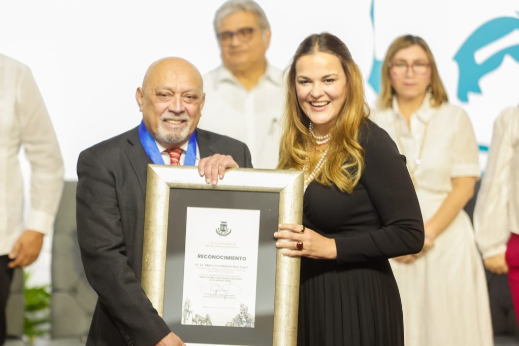 Entregan Medalla Silvio Zavala a la Cultura y las Artes 2026 a Mario Ruz Sosa, por su trayectoria en la preservación de la cultura maya