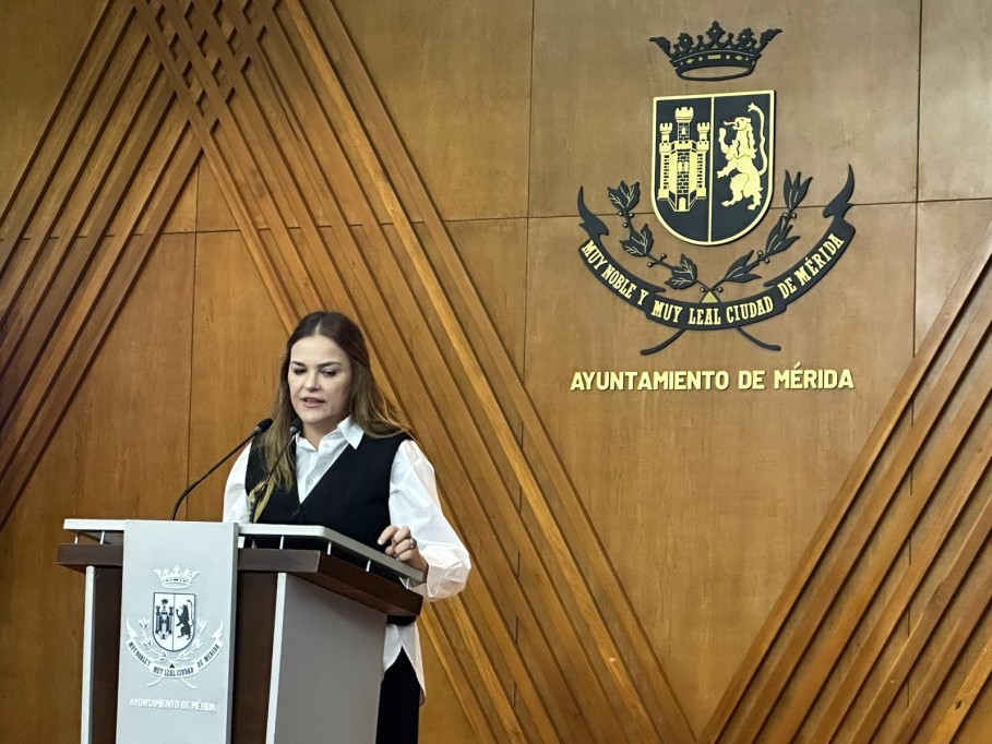 Anuncia Cecilia Patrón cartelera del Carnaval de Mérida