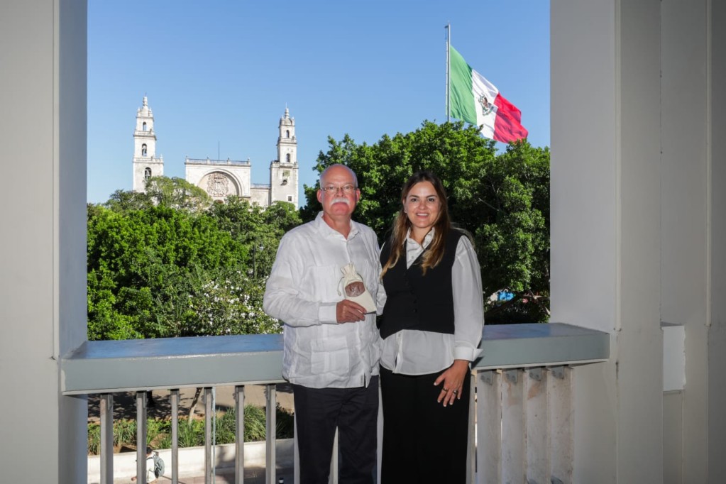 Cecilia Patrón recibe visita del embajador de Alemania