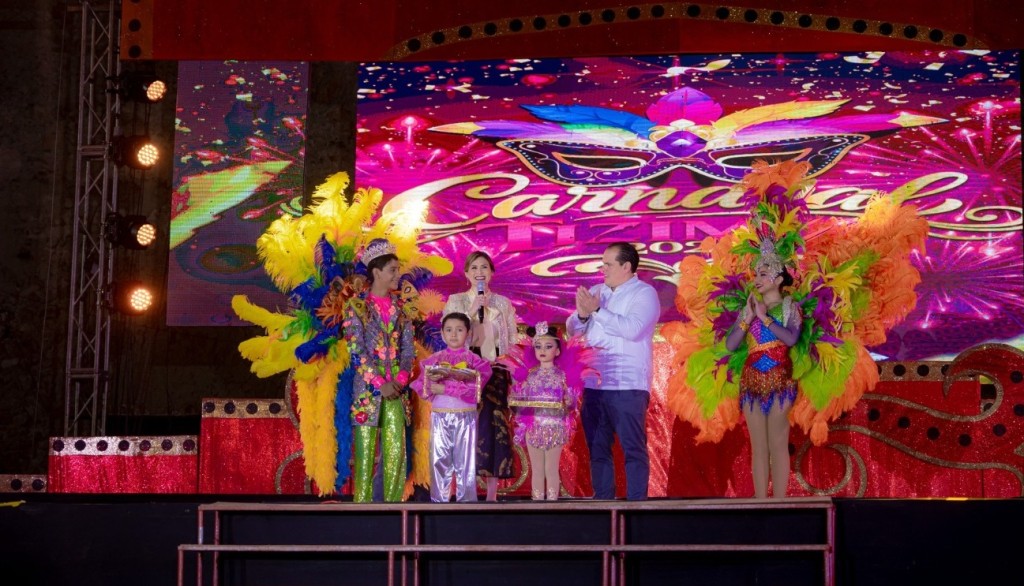 Coronan a los Reyes Infantiles y Emperadores del Carnaval Tizimín 2026