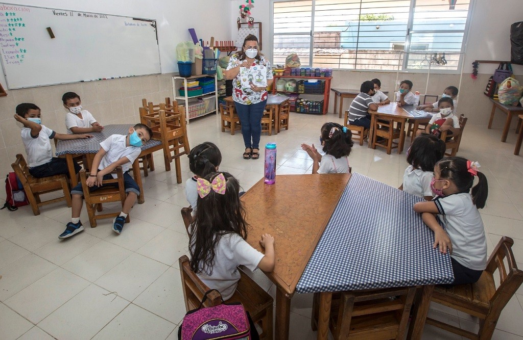 Segey y Bienestar inician coordinación para pago de becas en nivel primaria