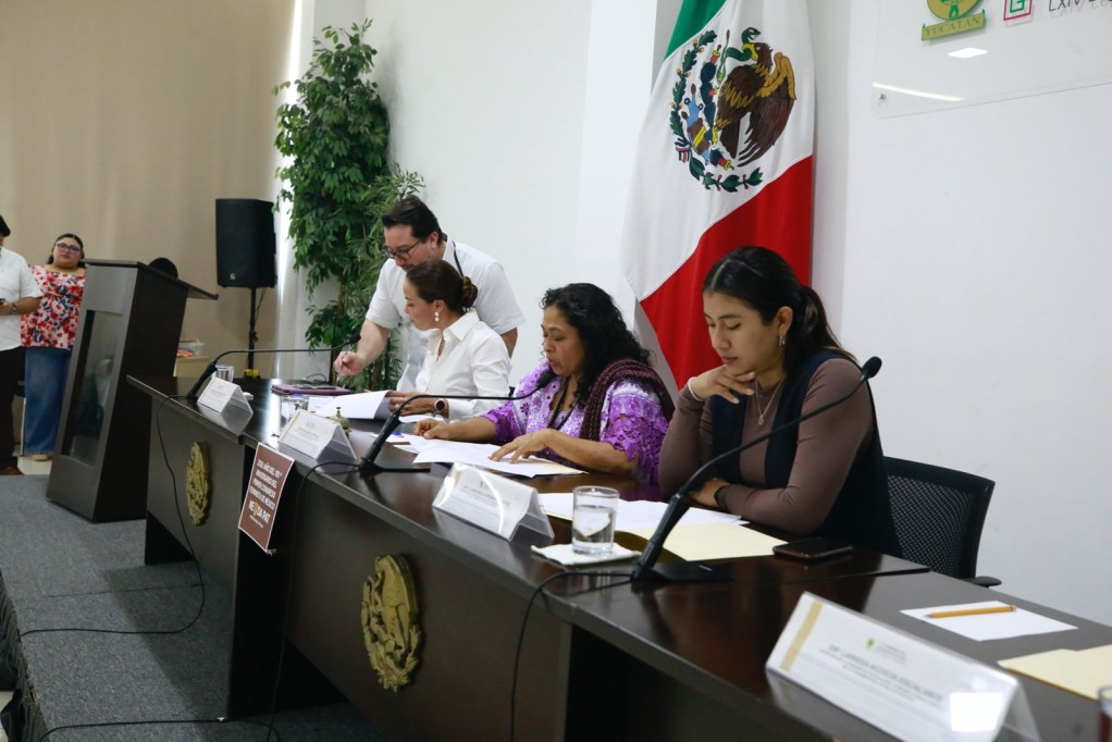 Intensa jornada legislativa en el Congreso de Yucatán