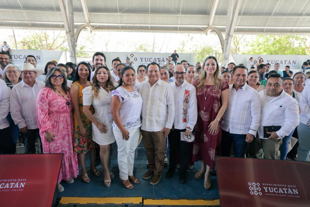 Entrega Renacimiento Maya más de 1.7 mdp en créditos para mujeres emprendedoras