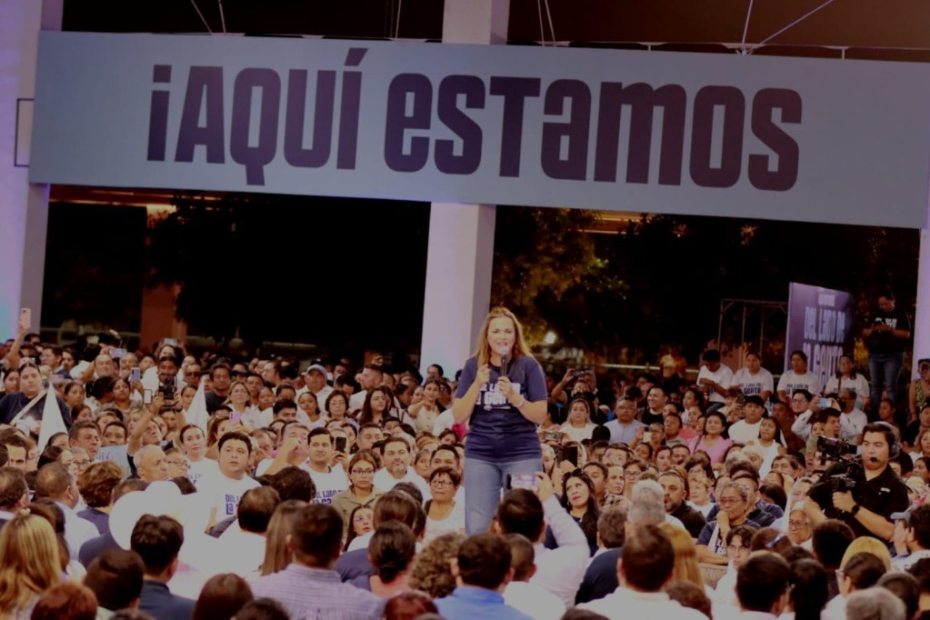 Respalda Cecilia Patrón propuesta del PAN estatal para escuchar a los ciudadanos y llama a mantener cercanía con la gente