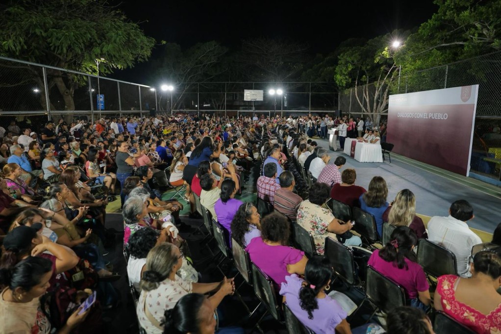 Exponen sus necesidades habitantes de Vergel III, en Diálogos con el Pueblo