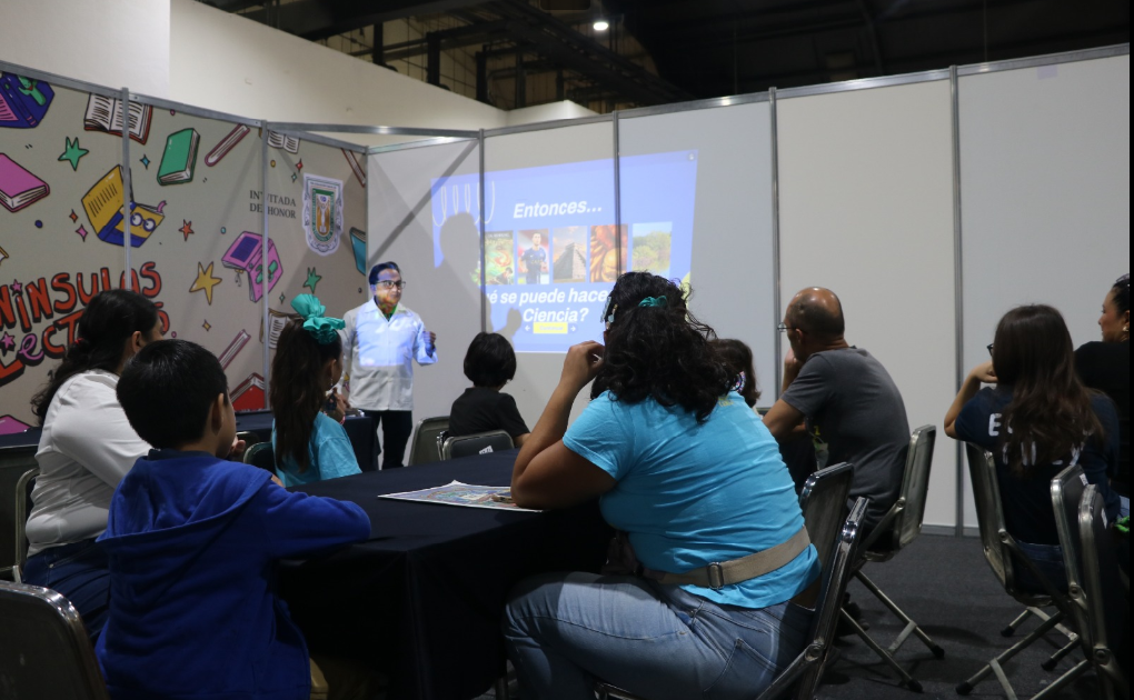 UABIC impulsa el interés por la ciencia en la niñez durante la FILEY 2026