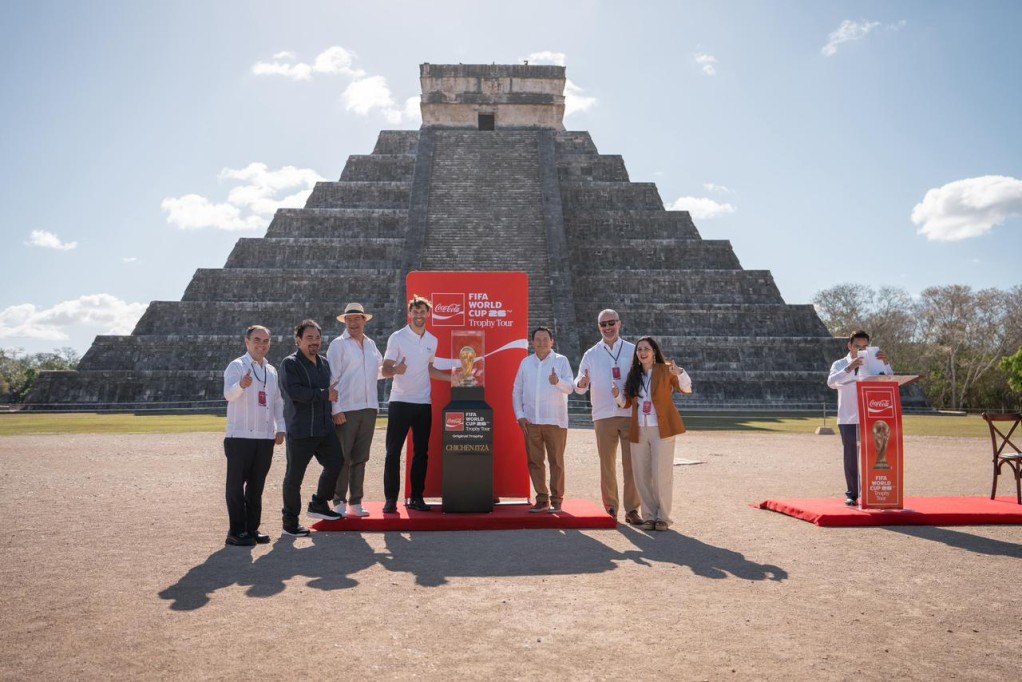 Recibe Yucatán el Trofeo de la Copa Mundial de Fútbol FIFA 2026