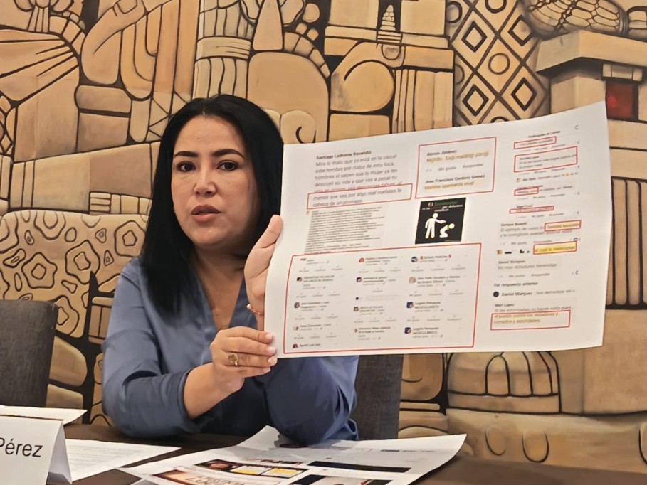 Acude madre a medios de comunicación para denunciar violencia digital y acoso