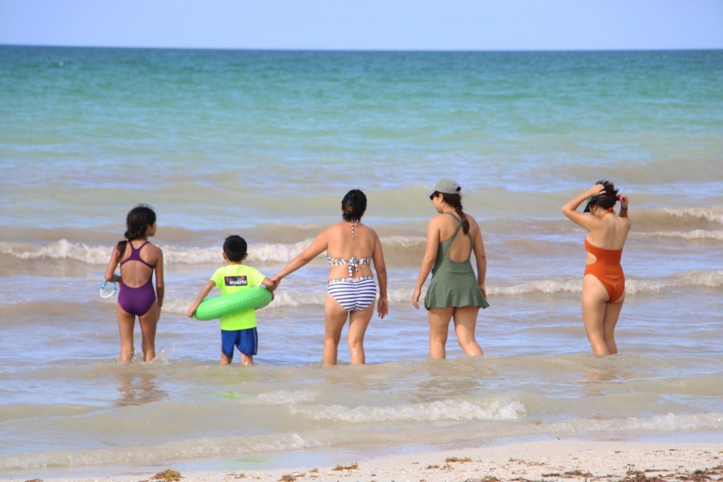 Se mantiene El Cuyo entre los destinos más visitados, en recta final vacacional