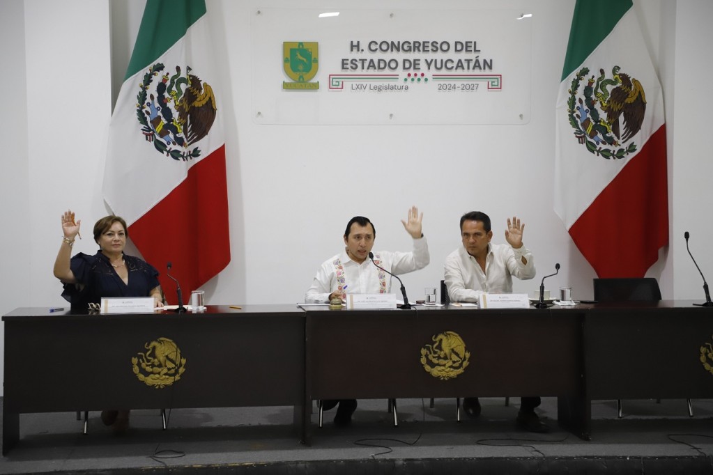 Aprueba Congreso dos dictámenes clave