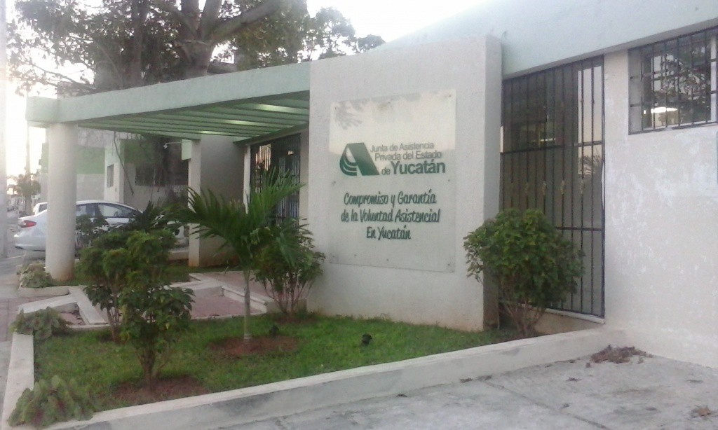 Trabajan con la Japey 37 instituciones para ayudar a más de 50 mil yucatecos