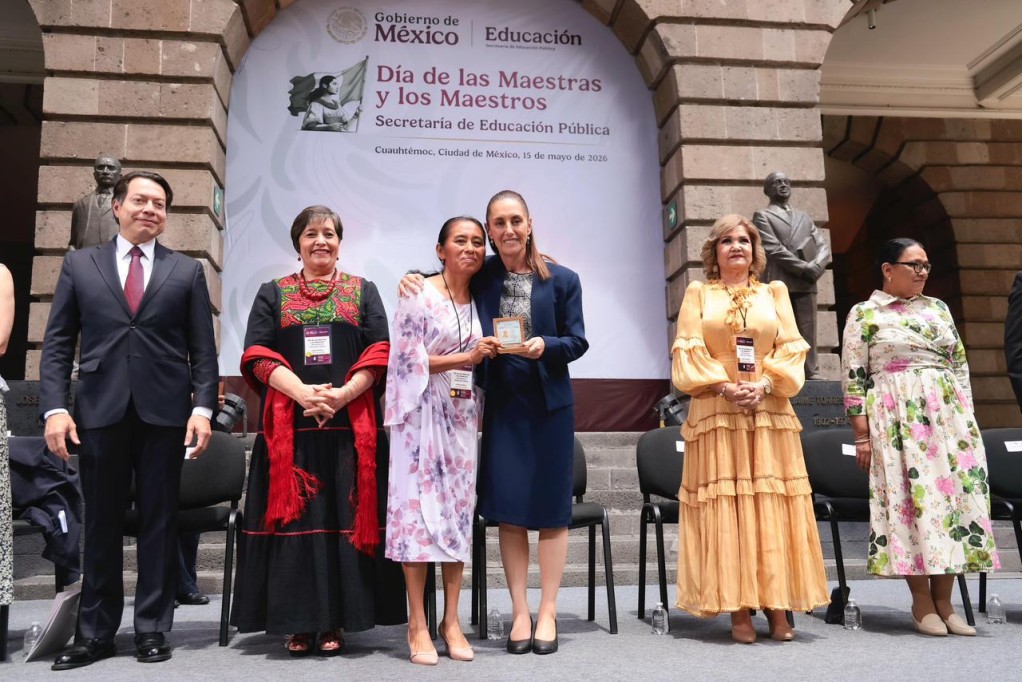 Anuncia presidenta Sheinbaum Pardo incremento salarial del 9% para maestros