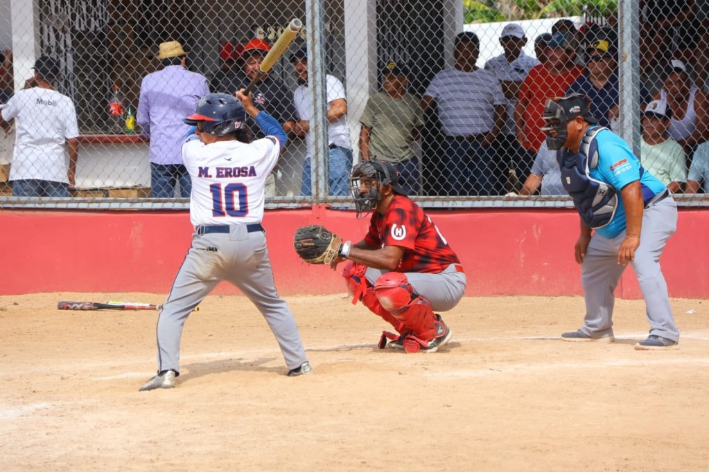 Alistan final del sóftbol de veteranos, en Tizimín