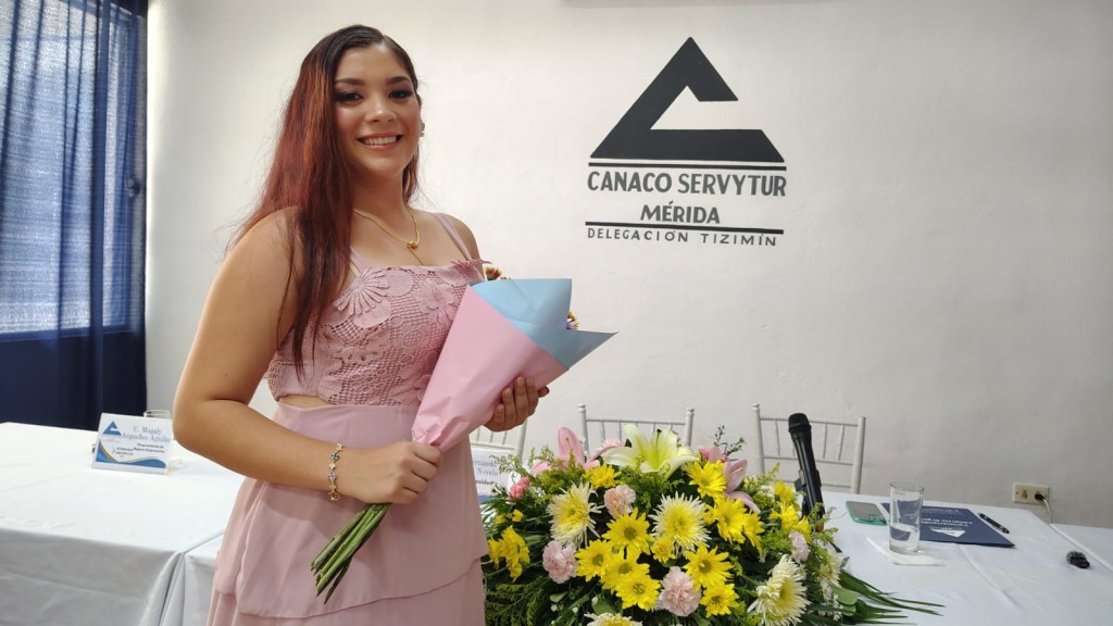 Presenta Canaco Tizimín, después de 13 años, a su segunda Embajadora