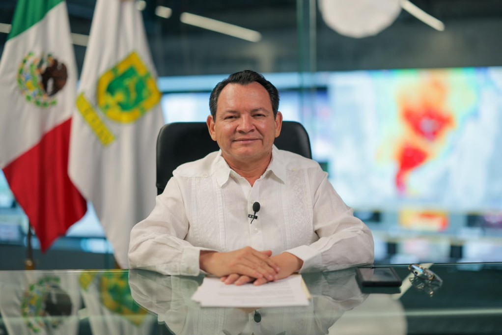 Anuncia gobernador Huacho Díaz suspensión de actividades económicas