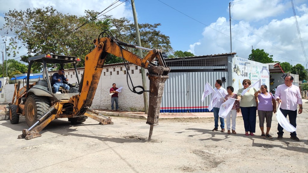 Anuncian comienzo de 5 obras en la Ciudad de Reyes