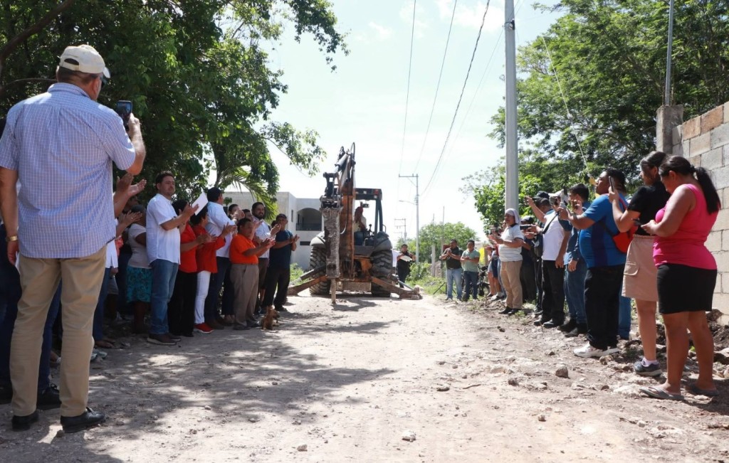 Mejoran acceso a colonias de Tizimín y amplían red eléctrica
