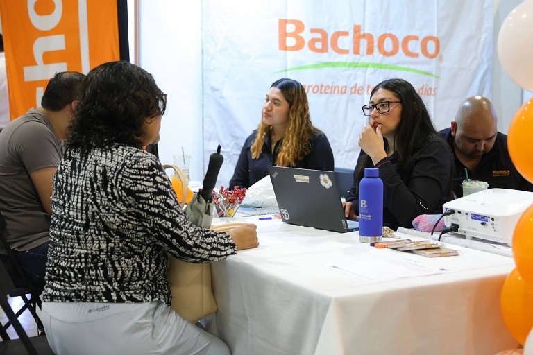 Acercan oportunidades laborales con la Feria Nacional de Empleo Mérida Junio 2026