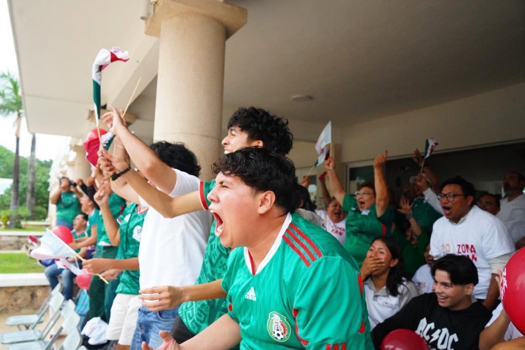 Vivió Tizimín con euforia el primer partido de México