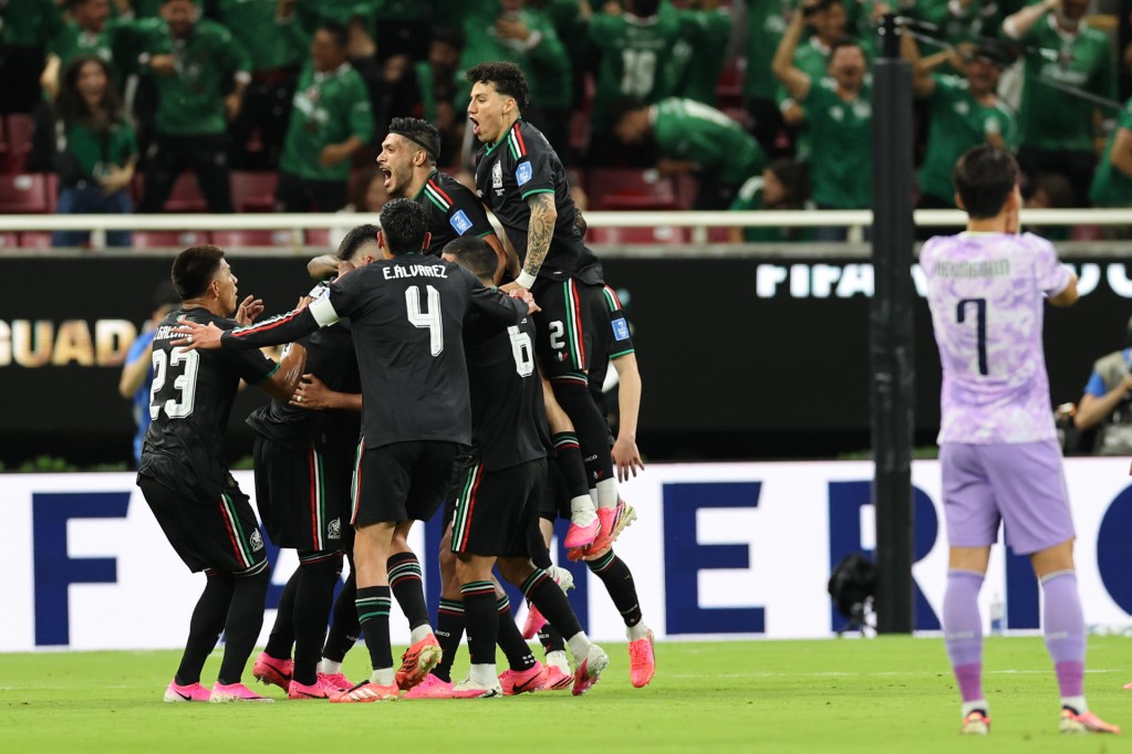 Jugadores de México celebran un gol este jueves, en un partido del grupo A del Mundial de la FIFA 2026 Foto: (EFE)