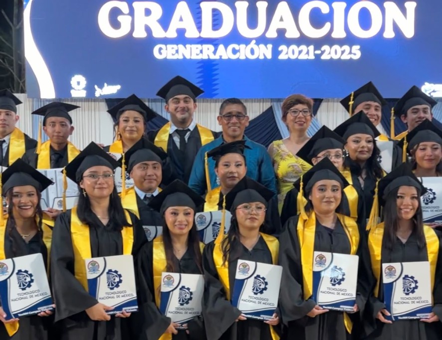 Egresan más de 180 nuevos profesionistas del Tec de Tizimín