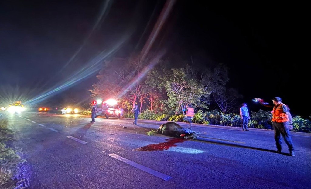 Provoca res aparatoso accidente en la carretera Tizimín–Sucilá