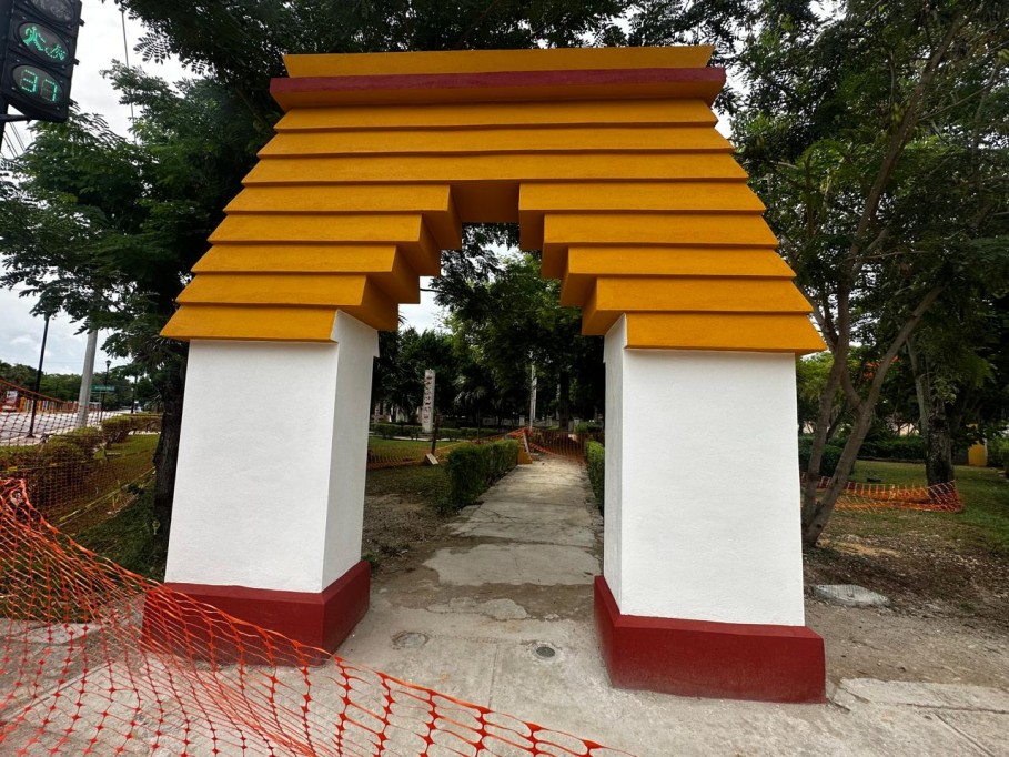 Concluyen trabajos de restauración en el arco del Parque de las Américas