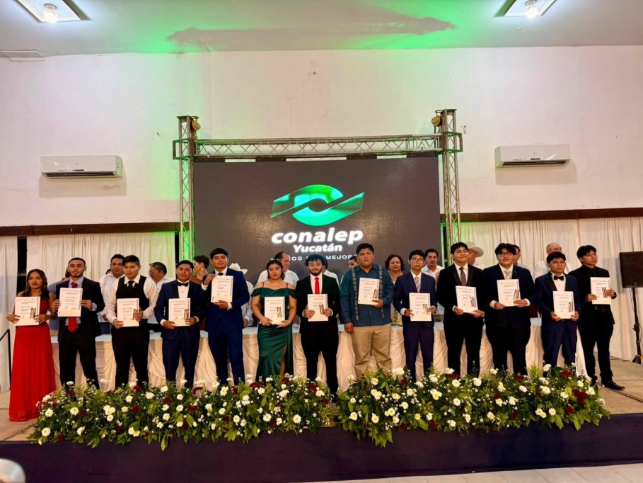 Se despide la generación 2023-2026 del Conalep, plantel Tizimín