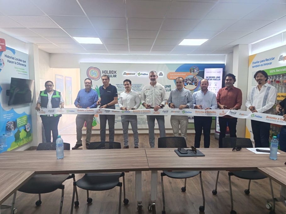 Inauguran el primer salón Vive PetStar de la Península de Yucatán