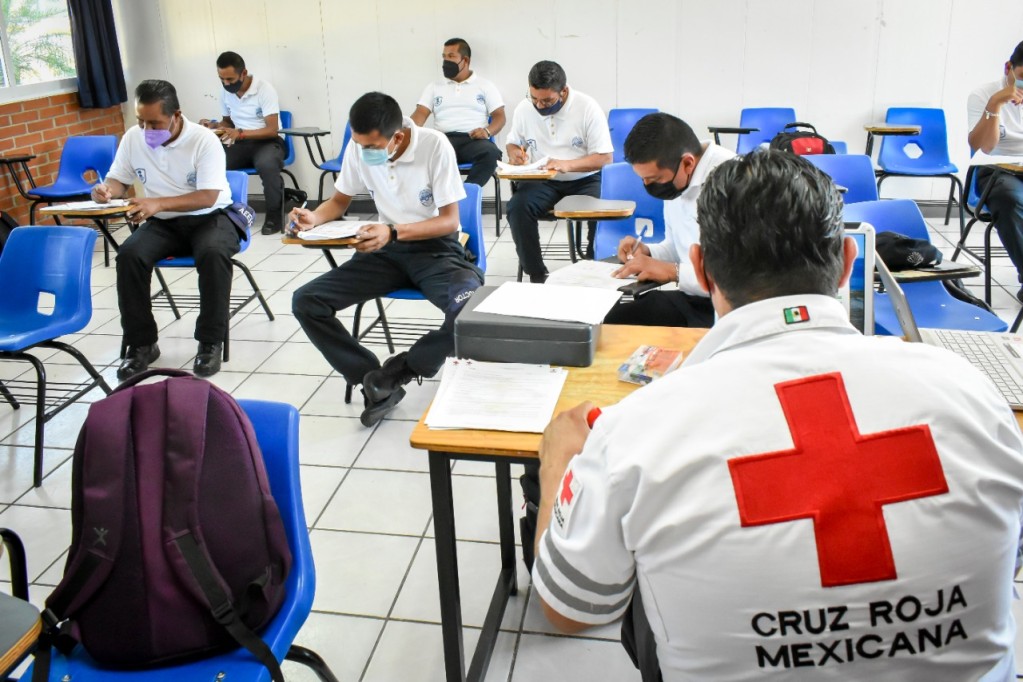 Impartirán curso de cómo conducir de manera segura a elementos de la Cruz Roja Yucatán