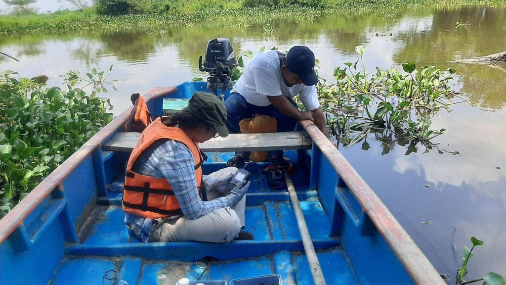 Residuos tóxicos ponen en riesgo la riqueza natural del litoral de oriente
