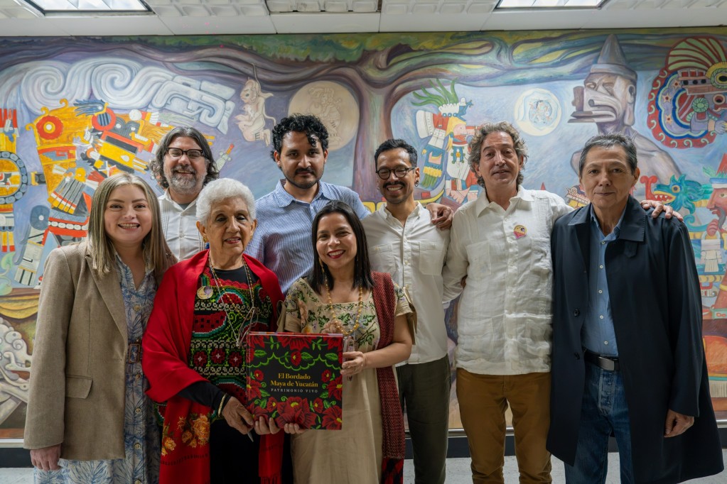 Promueven reconocimiento del bordado maya de Yucatán como símbolo de identidad y patrimonio