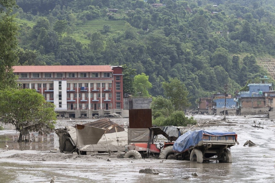 Asciende a 392 la cifra de fallecidos por las inundaciones en Nepal