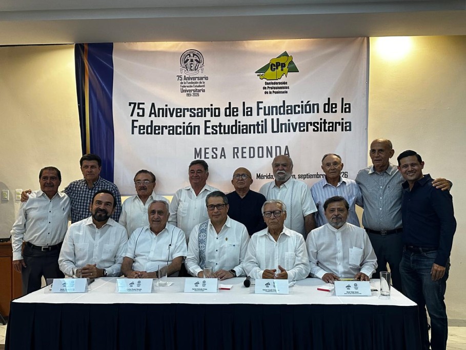 Celebran 75 aniversario de la fundación de la Federación Estudiantil Universitaria