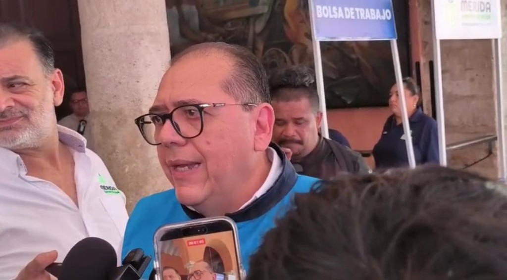 Pretenden digitalizar el cobro de derechos a tianguistas de Mérida