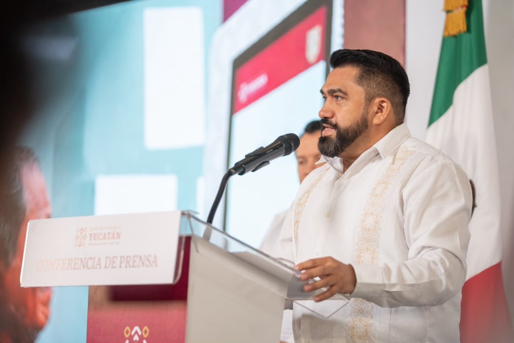 Acercan Módulos Renacimiento trámites y servicios con instrucciones en maya y español