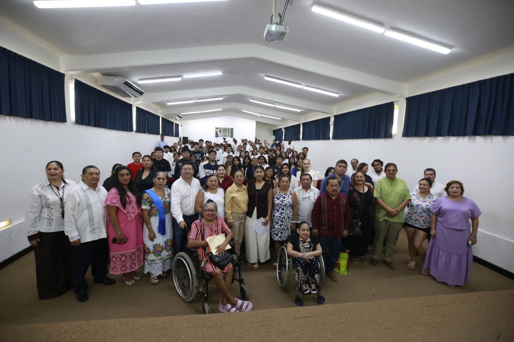Escucha Congreso en Valladolid las voces de personas con discapacidad, sus familias y personas cuidadoras