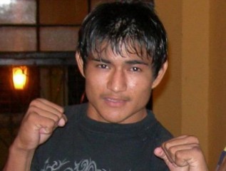 Juan “Loquito” Kantún,  a Filipinas