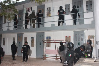 Revisión en el penal de Mérida