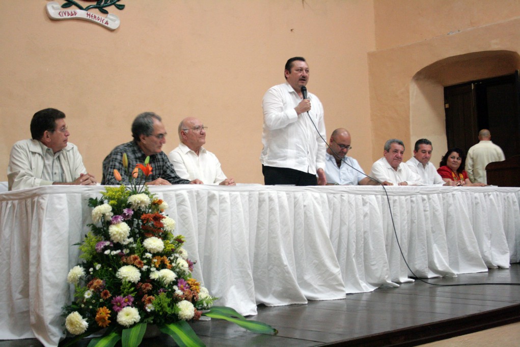 VALLADOLID: “Historia del Poder en Yucatán”, presentado en Valladolid