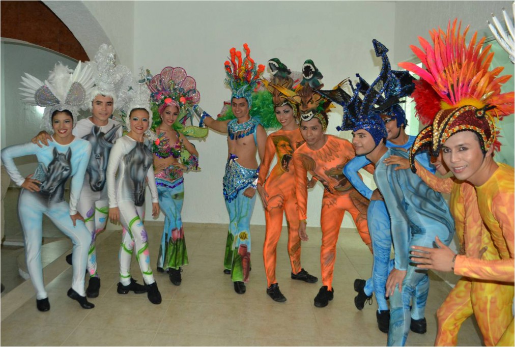 Presentan a los reyes del carnaval 2013.