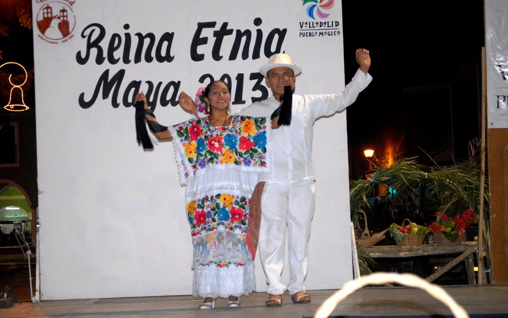 VALLADOLID: La Reina de la Etnia Maya 2012, de Xocén