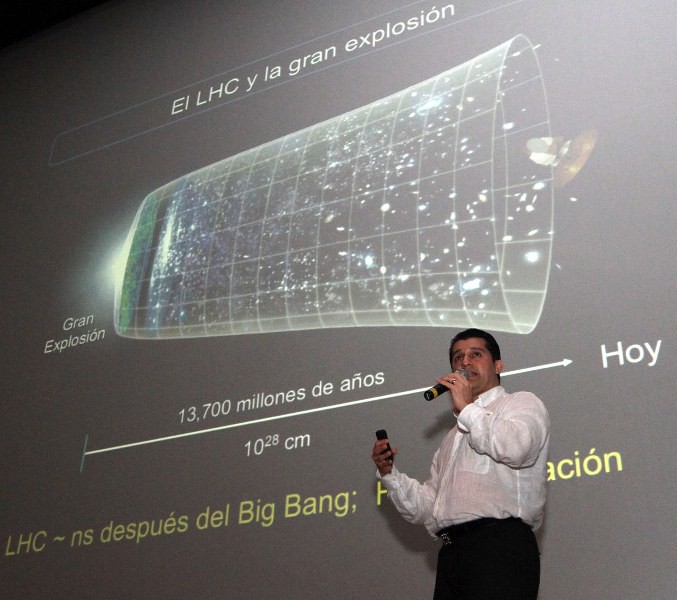Físico mexicano resalta el papel de Yucatán en ciencia y tecnología