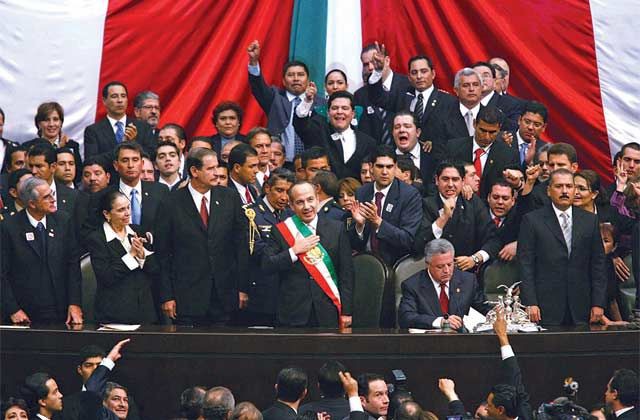 No es indispensable jurar como presidente en el Congreso de la Unión