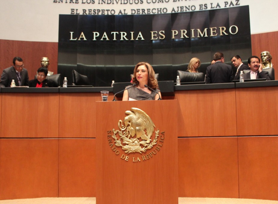Angélica Araujo solicita asegurar el derecho a la pensión alimenticia, el 67 por ciento de madres solteras no recibe apoyo económico para sus hijos.