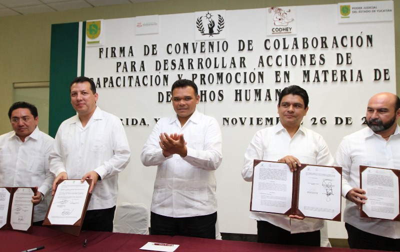 Firma convenio el poder legislativo con la CNDH