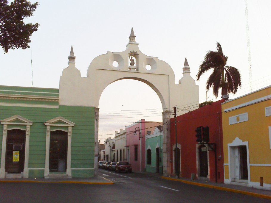 Los arcos de Mérida, puertas de una muralla que nunca se concretó en Mérida